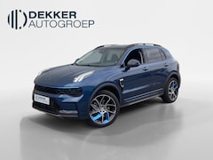Lynk & Co 01 - 1.5 PHEV 261 pk automaat Panoramadak - Stoelverwarming - BLISS - Elektrische achterklep