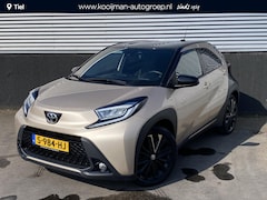 Toyota Aygo X - 1.0 VVT-i S-CVT Premium Automaat, NL-auto, 1e eign. JBL, Stoelverwarming, Parkeersensoren,