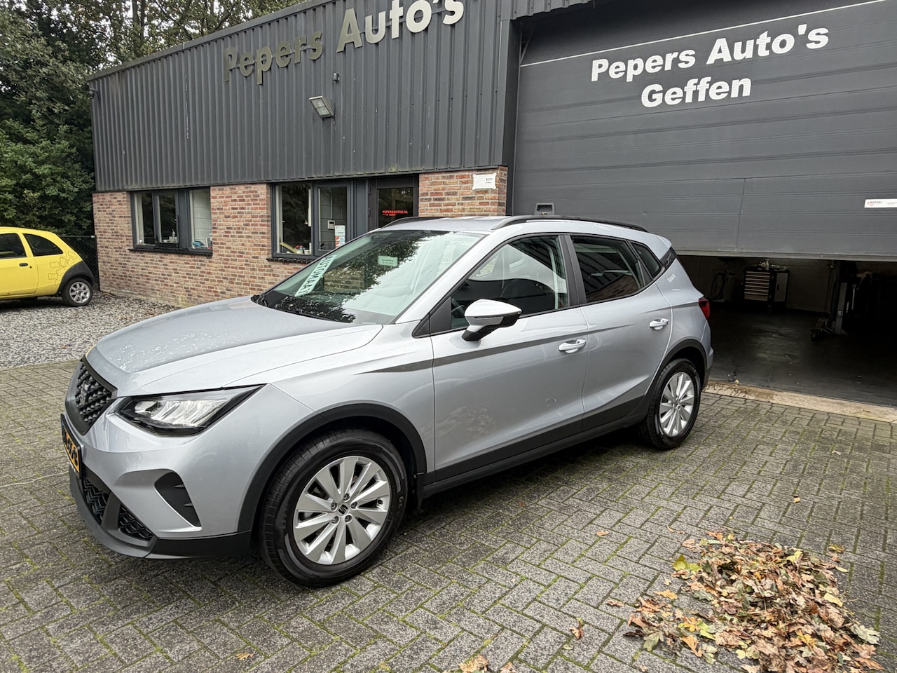 SEAT Arona - 1.0 EcoTSI Style Automaat !!!cruise Carplay 116 pk LED - Stoelverwarming . - AutoWereld.nl