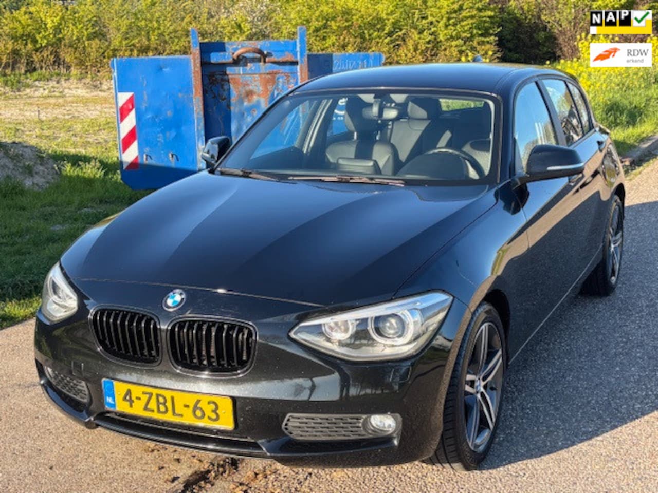 BMW 1-serie - 116i Business ECC Audio/CD Navi full map Leder LMV 17" Bi-Xenon PDC ESP ASR Multimedia Cru - AutoWereld.nl