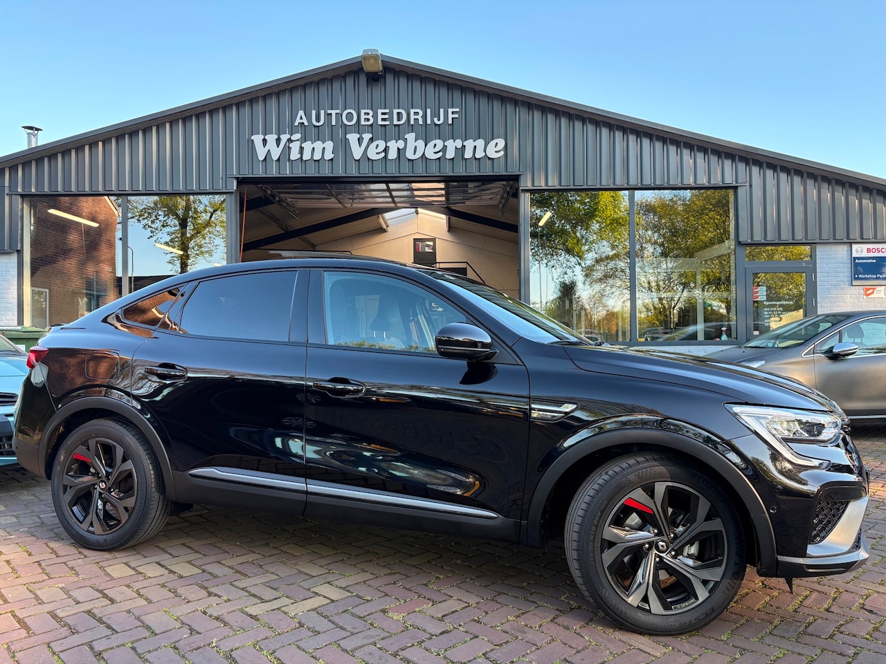 Renault Arkana - 1.6 E-Tech Hybrid 145 R.S. Line - AutoWereld.nl