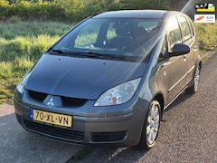 Mitsubishi Colt - 1.3 Invite 5-Drs Airco Electric pakket Audio/CD LMV 15" ABS Colorpakket Afn. trekhaak Deal