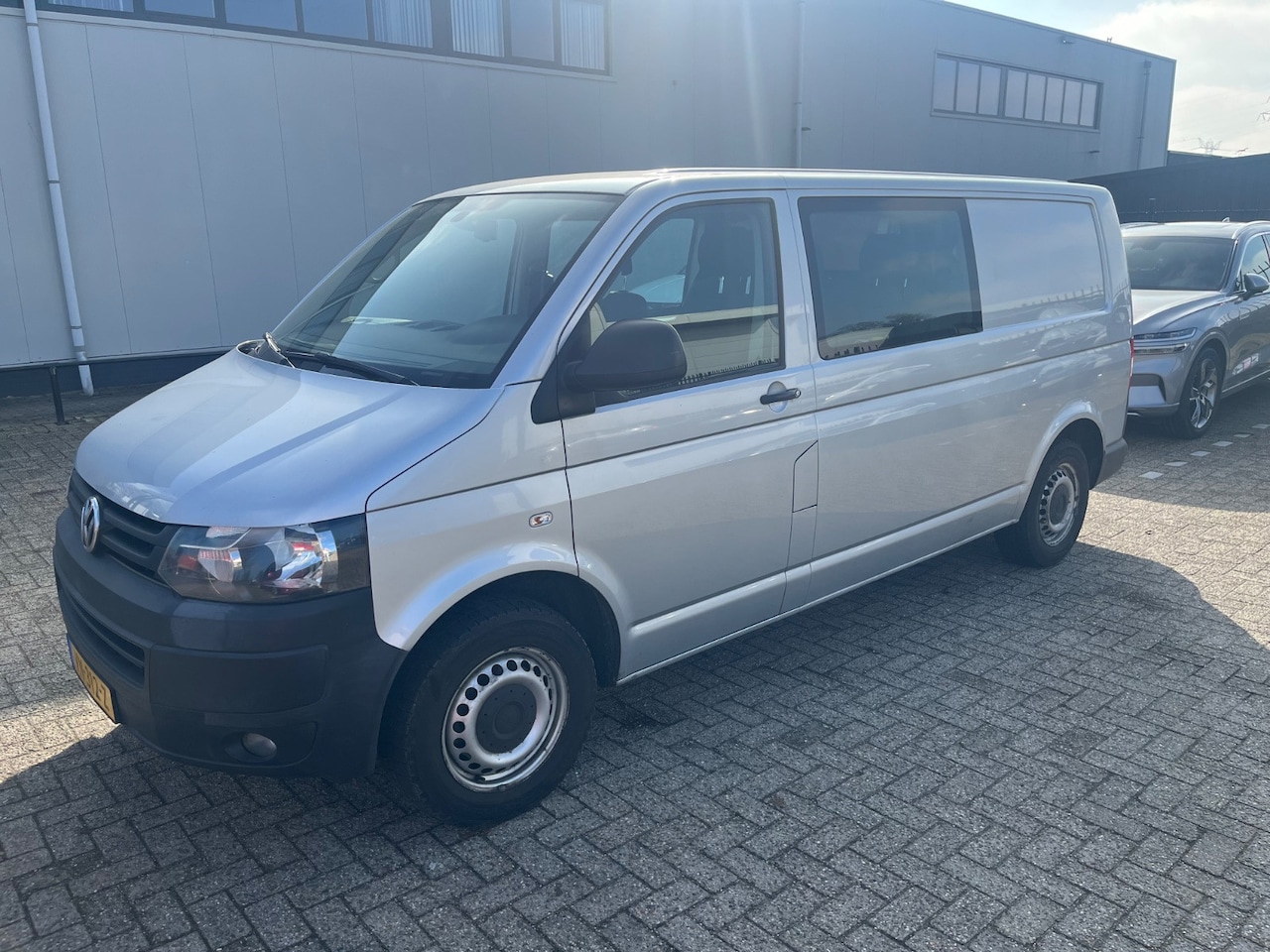 Volkswagen Transporter - 2.0 TDI L2H1 BM DC Comfortline 2.0 TDI L2H1 BM DC Comfortline - AutoWereld.nl