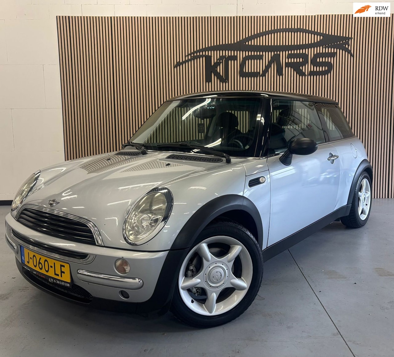 MINI One - Mini 1.6 Salt / Nieuwe APK / Airco / EL Ramen / LM Velgen - AutoWereld.nl