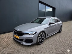 BMW 5-serie - 545e xDrive High Executive Totaal 78 opties oa M Sport, Adaptive suspension, Laser lights, Head up, Driving Assistent
