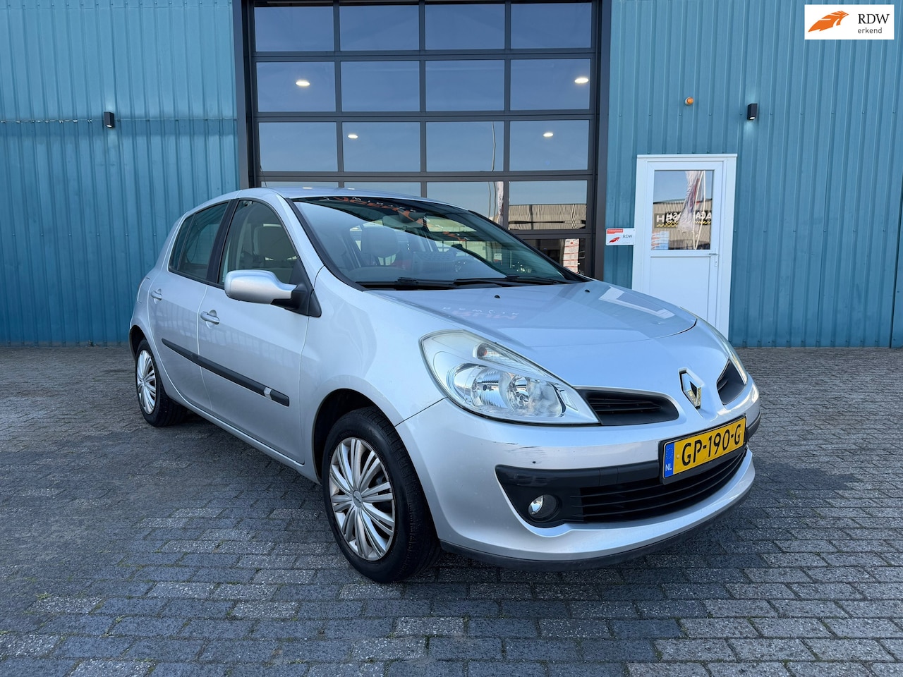 Renault Clio - 1.4-16V Expression 1.4-16V Expression - AutoWereld.nl