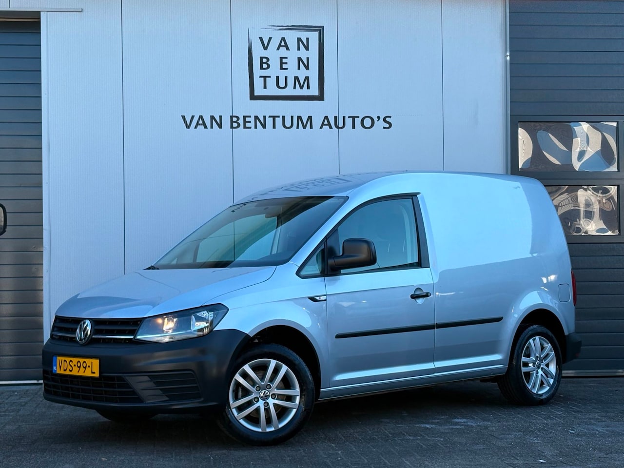 Volkswagen Caddy - 2.0TDI 102pk BMT Airco Trekhaak 62.000km NAP! - AutoWereld.nl