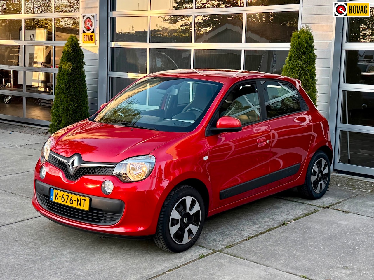 Renault Twingo - 1.0 SCe Expression |Airco|Cruise|Parkeer sensoren - AutoWereld.nl
