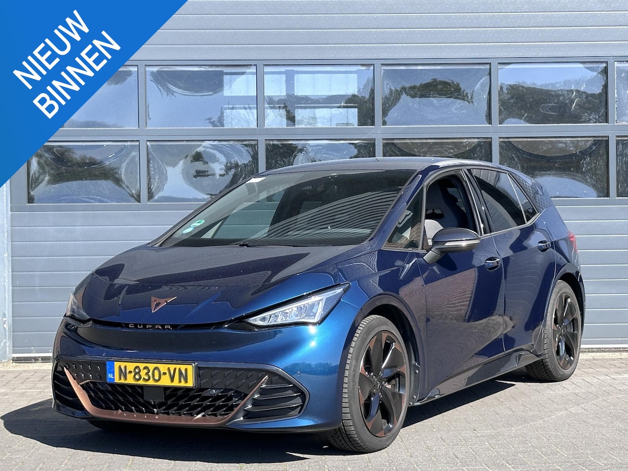 CUPRA Born - PERFORMANCE ONE 62 KWH I AUTOMAAT I CLIMATE CONTROL I P-CAMERA I APPLE CARPLAY - AutoWereld.nl