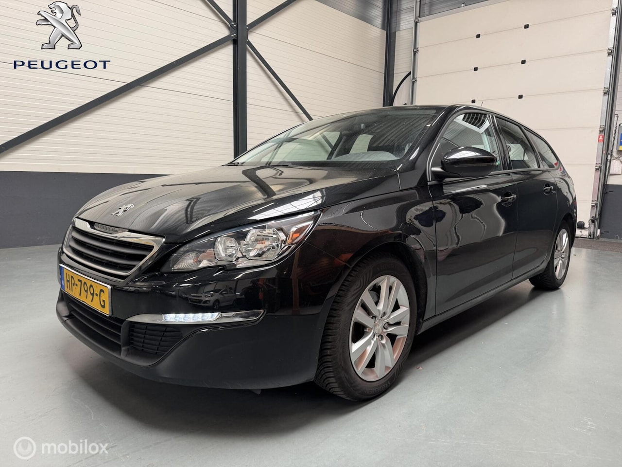 Peugeot 308 SW - 1.6 BlueHDI 120PK 6-bak Executive|Navi - AutoWereld.nl
