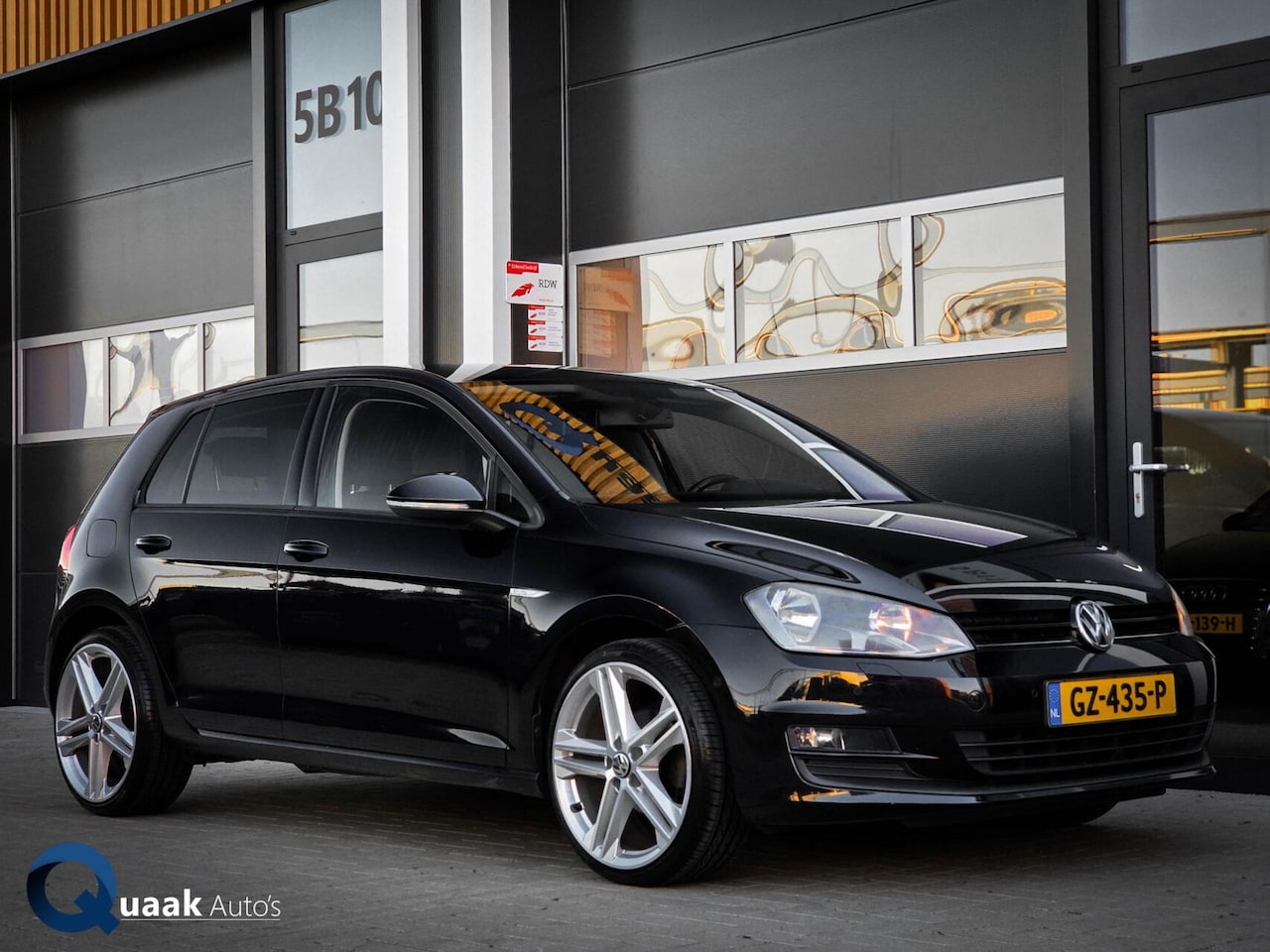Volkswagen Golf - 1.2 TSI Cup | CRUISE | STOELVERW. | TREKHAAK | AIRCO - AutoWereld.nl