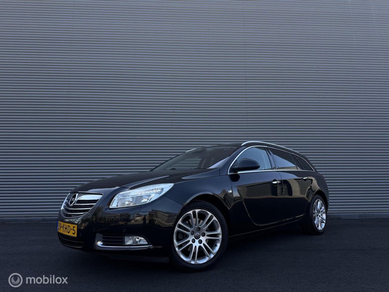 Opel Insignia Sports Tourer - 1.6 T Cosmo | Winterpakket | Memorystoelen | Navi | Bomvol - AutoWereld.nl