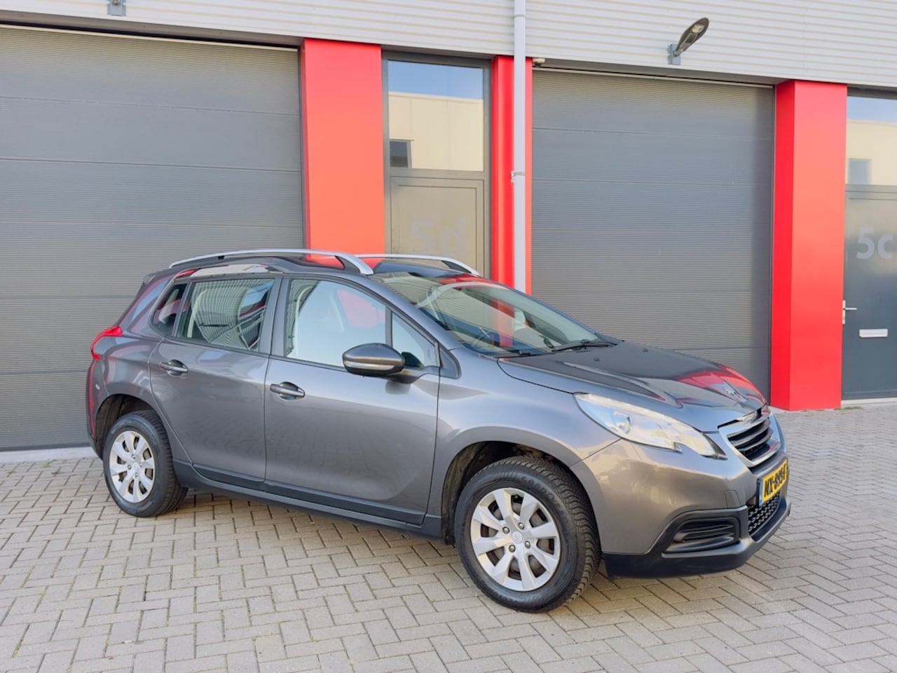 Peugeot 2008 - 1.2 VTi Active 1.2 VTi Active