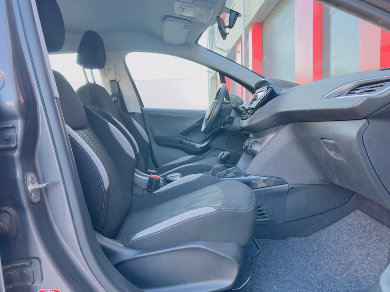 Peugeot 2008 - 1.2 VTi Active 1.2 VTi Active