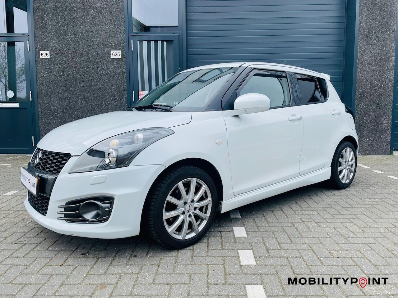 Suzuki Swift - 1.6 Sport |5Drs | Cruise| Clima | Stoelverw | - AutoWereld.nl