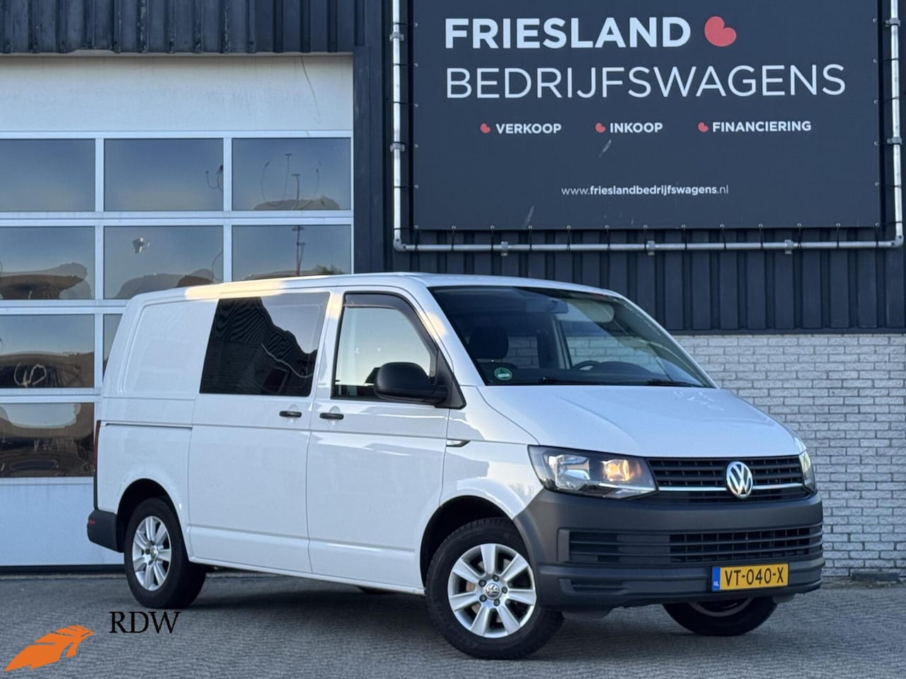 Volkswagen Transporter - MARGE 2.0 TDI 102pk Dubbele Cabine Trekhaak/Cruise/Airco - AutoWereld.nl