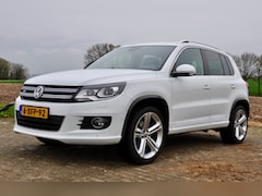 Volkswagen Tiguan - 1.4 TSI Sport&Style R-line Edition