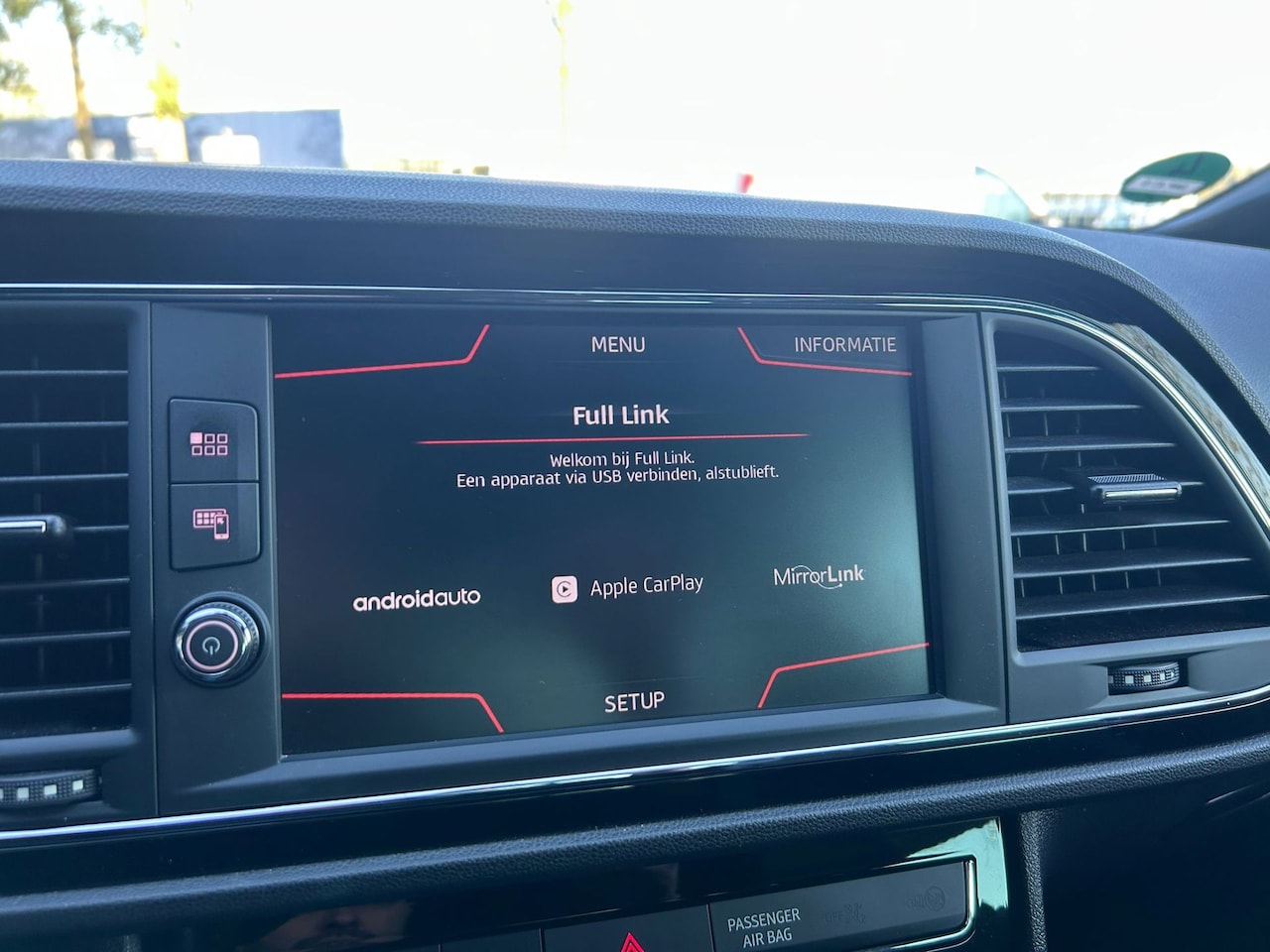 SEAT Leon - 1.8 TSI FR Connect|Camera|Alcantara|Pano|Full-Link