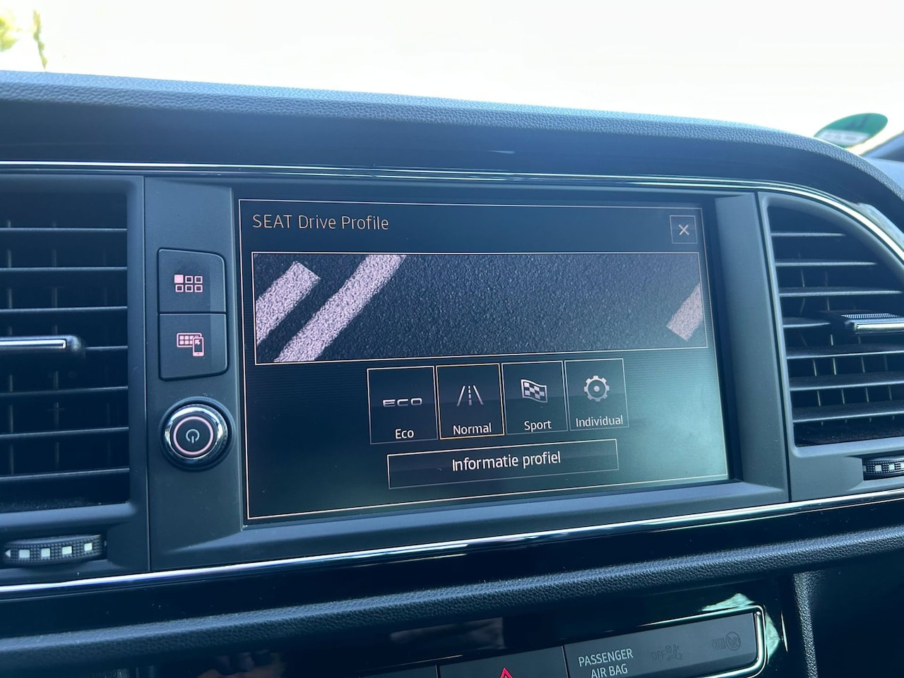 SEAT Leon - 1.8 TSI FR Connect|Camera|Alcantara|Pano|Full-Link