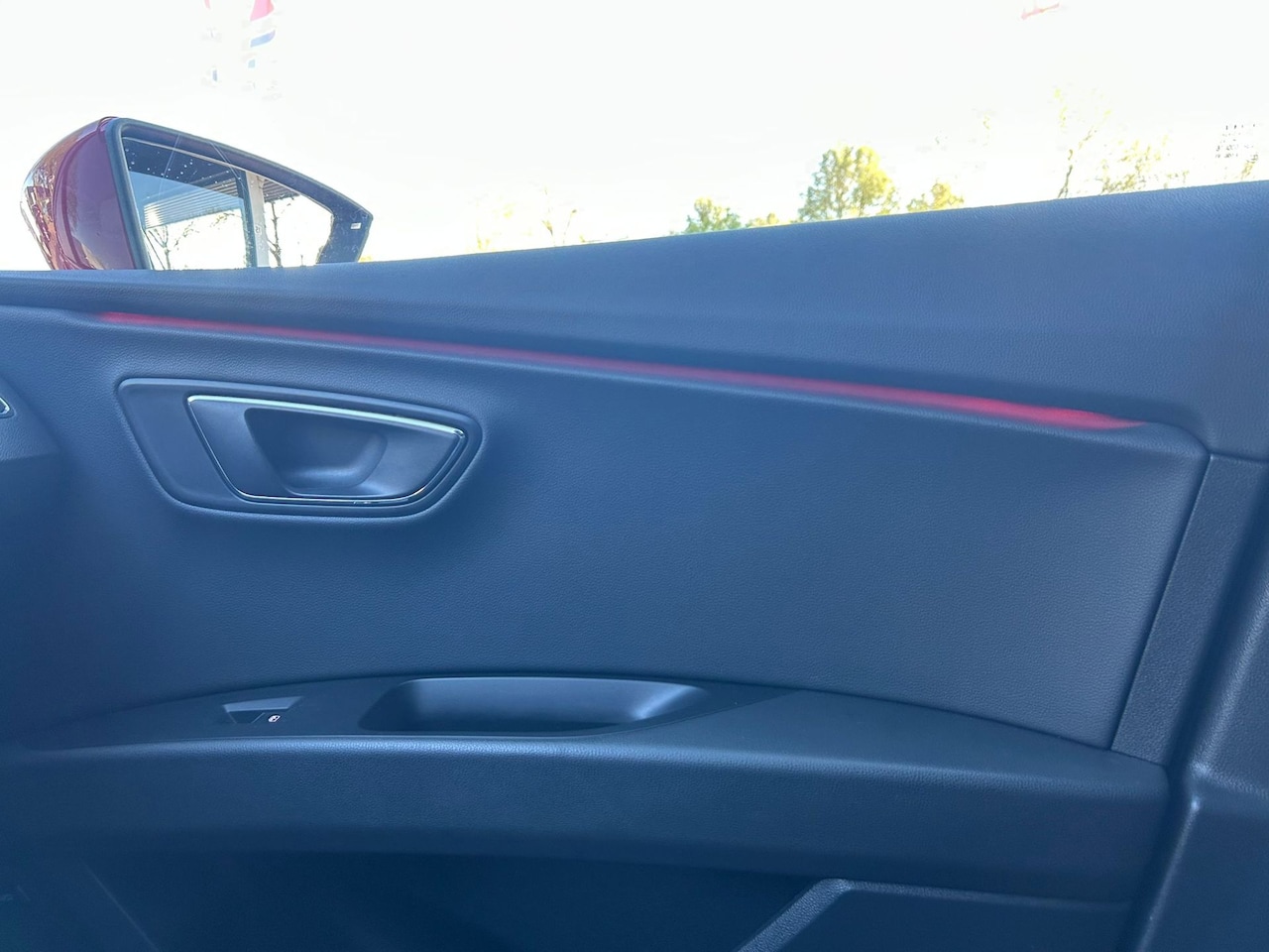 SEAT Leon - 1.8 TSI FR Connect|Camera|Alcantara|Pano|Full-Link