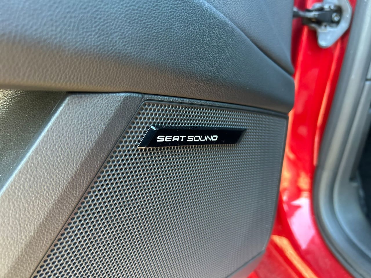 SEAT Leon - 1.8 TSI FR Connect|Camera|Alcantara|Pano|Full-Link