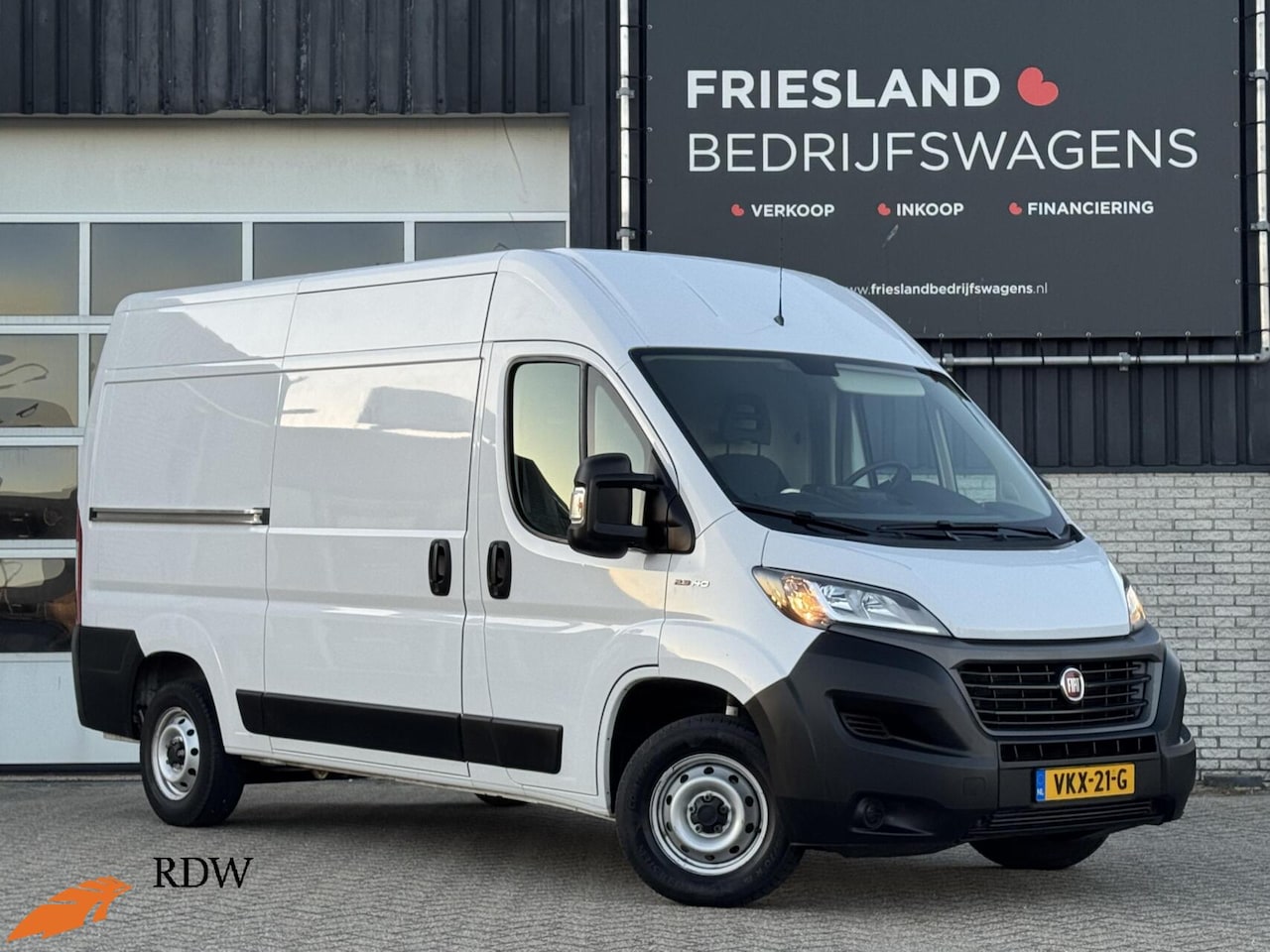 Fiat Ducato - bestel 30 2.3 MultiJet L2H2 DC - AutoWereld.nl