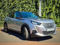 Peugeot e-2008 - EV GT 50 kWh 3-fase | ACC | Camera | Stoel- & Stuurverwarming