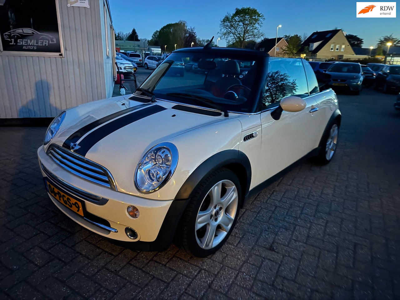 MINI Cabrio - Mini 1.6 Cooper Pepper AIRCO ELEK DAK CRUISE CTRL NW.APK - AutoWereld.nl