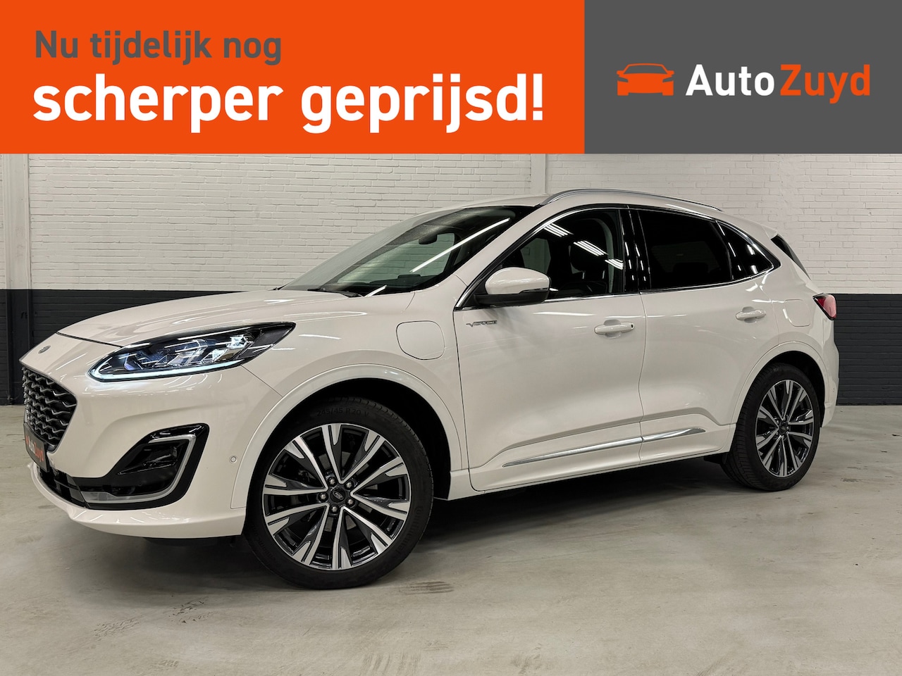 Ford Kuga - 2.5 PHEV Vignale Automaat / Navi / Camera / Leder / 20 inch / DAB - AutoWereld.nl