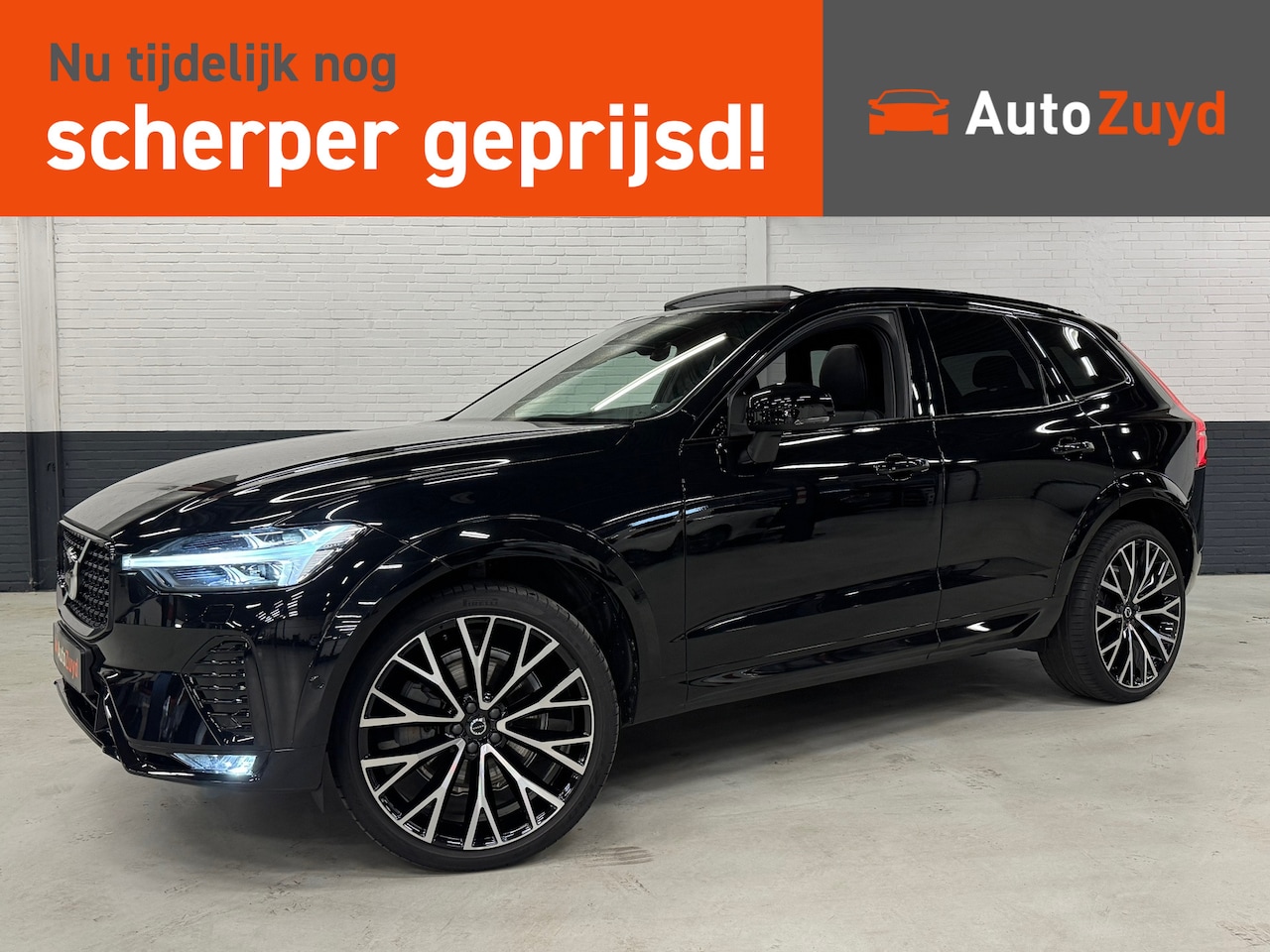 Volvo XC60 - 2.0 B5 R-design / Pano / Trekhaak / Massage / 360 camera / 22 inch / H&K - AutoWereld.nl