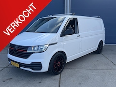 Volkswagen Transporter - 2.0 TDI L2H1 30 Comfortline AIRCO / CRUISE CONTROLE / NAVI / CARPLAY / VERLAAGD
