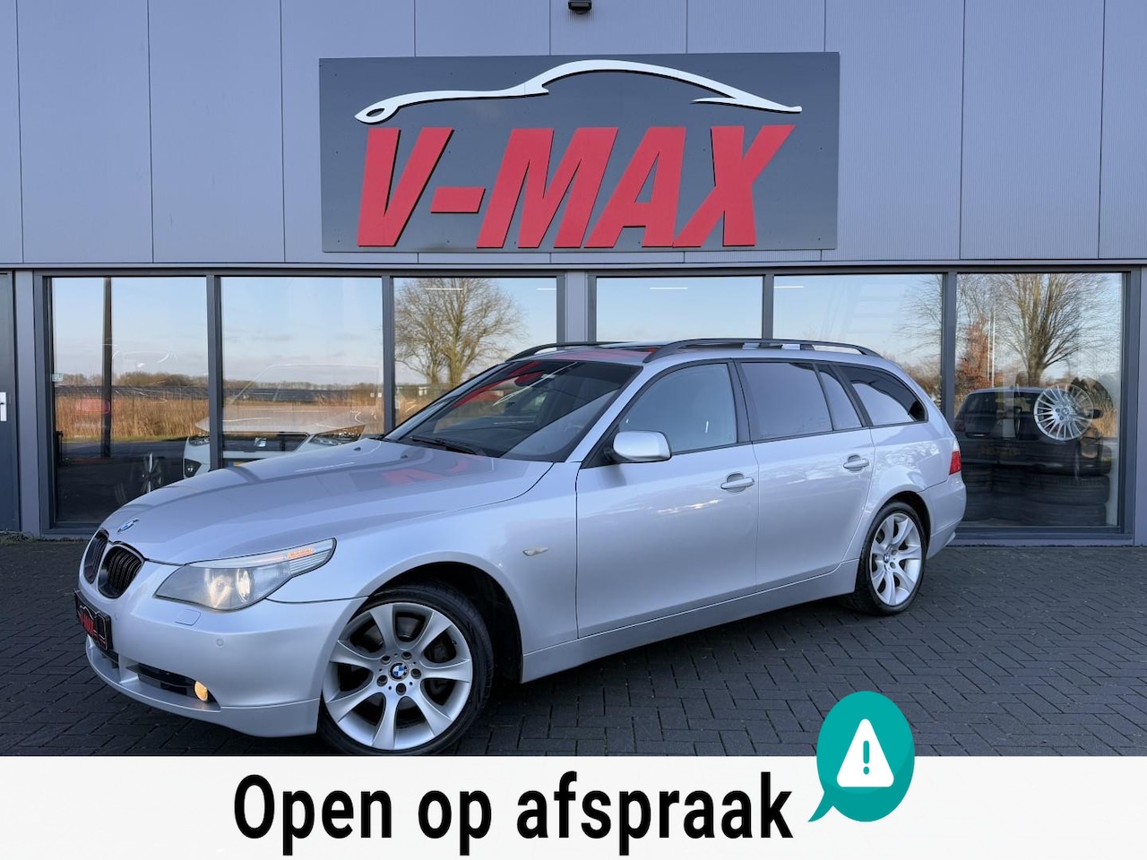 BMW 5-serie Touring - 530i AUT Executive Pano Leer Xenon Stoelvw Trekh - AutoWereld.nl