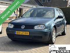 Volkswagen Golf - 1.4-16V ((Zeer nette 5 deurs auto))