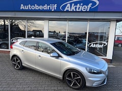 Volvo V40 - 2.0 T3 SUMMUM