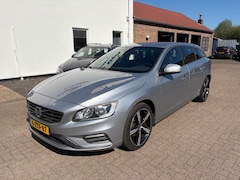 Volvo V60 - T3 R-Design