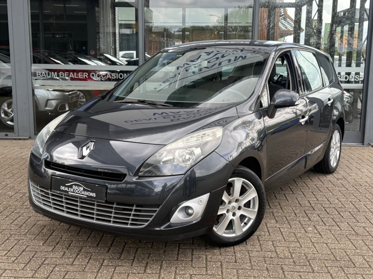 Renault Grand Scénic - 1.4 TCE 130PK DYNAMIQUE AIRCO NAVI PDC. - AutoWereld.nl