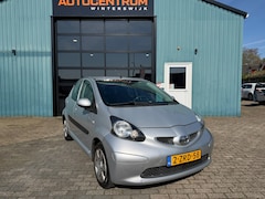 Toyota Aygo - 1.0-12V