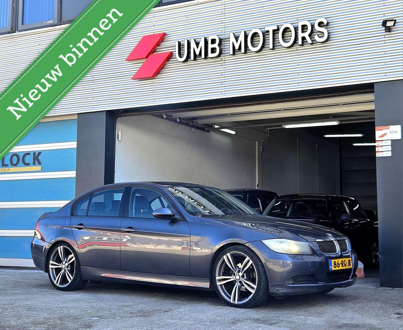 BMW 3-serie - BMW 3-serie 320i Dynamic Executive - AutoWereld.nl
