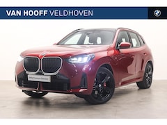 BMW X3 - 30e xDrive M Sport Automaat / Panoramadak / Trekhaak / Sportstoelen / Stoelventilatie / Ad