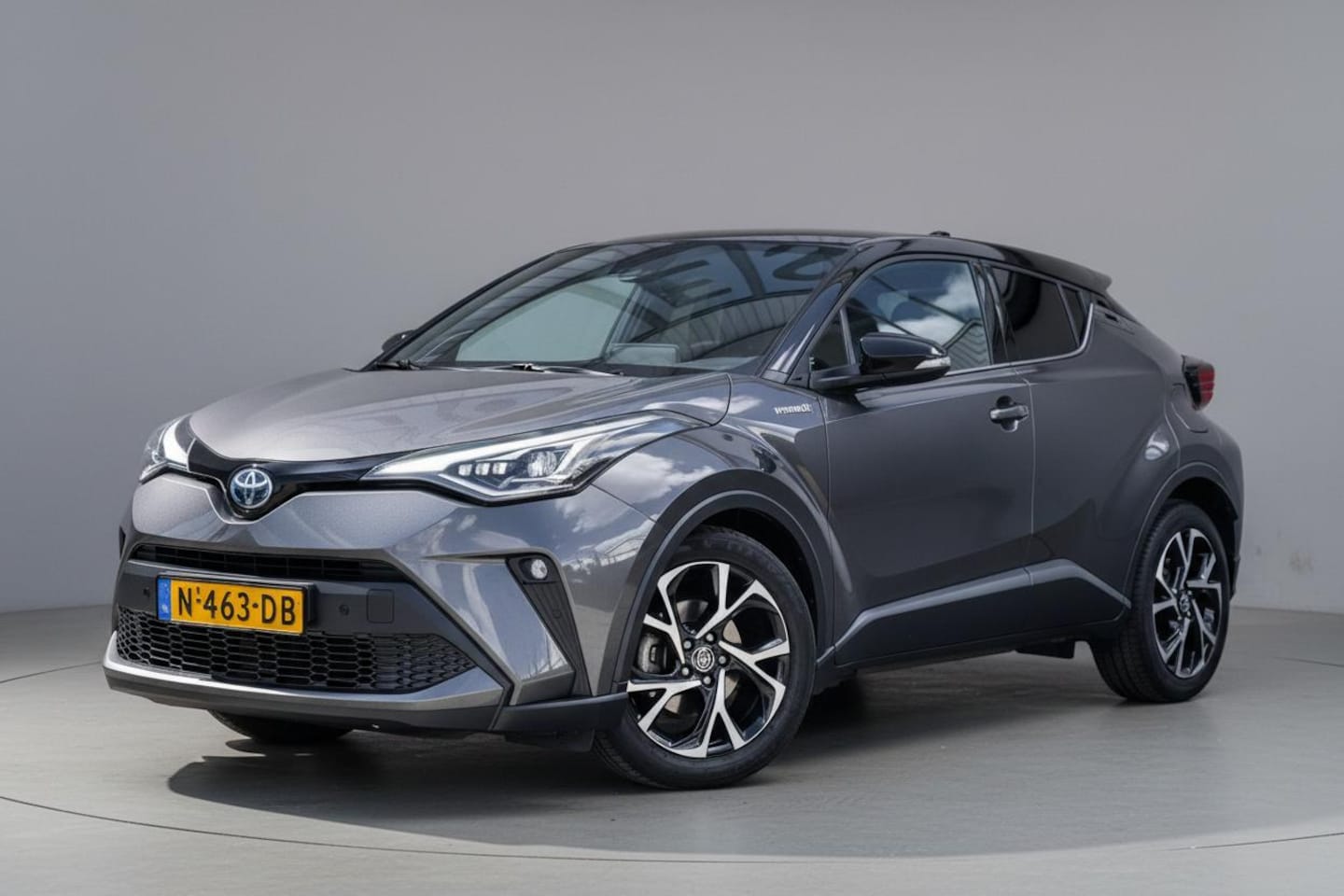Toyota C-HR - 1.8 Hybrid Style Org.NL|JBL-audio|Camera|Climate|19''|Dealer-onderhouden - AutoWereld.nl
