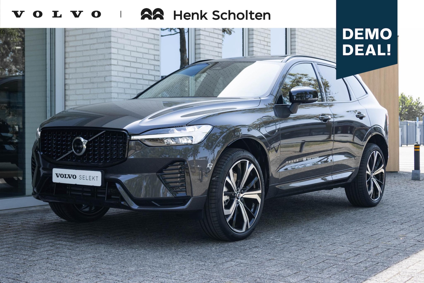 Volvo XC60 - T8 Automaat Plug-in hybrid AWD Ultra Dark | Panoramadak met schuif-/kantelfunctie | Luchtv - AutoWereld.nl