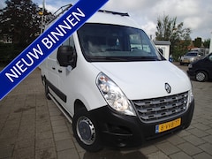 Renault Master - T35 2.3 dCi L1H2 VOORZIEN VAN AIRCO+NAVIGATIEBTW/BPM VRIJ btw en bpm vrij