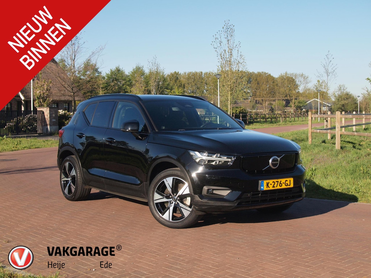 Volvo XC40 - Recharge P8 AWD R-Design | SOH 95% | Apple Carplay | Parkeersensoren | Stoel-/Stuurverwarm - AutoWereld.nl