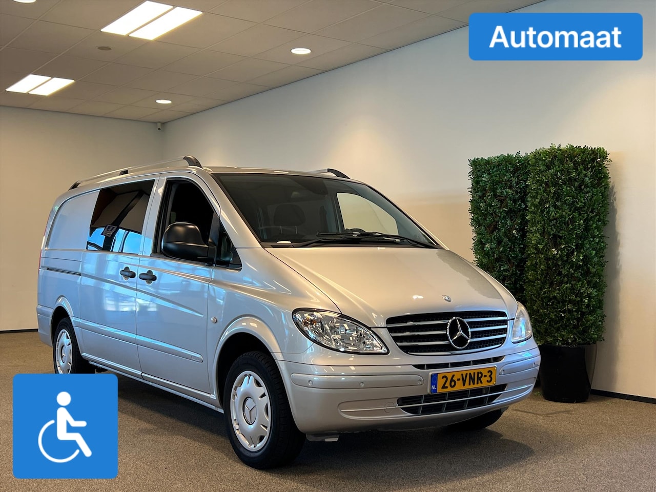 Mercedes-Benz Vito - L2H1 Rolstoelbus Automaat (airco) Rolstoel voorin / SBS - AutoWereld.nl