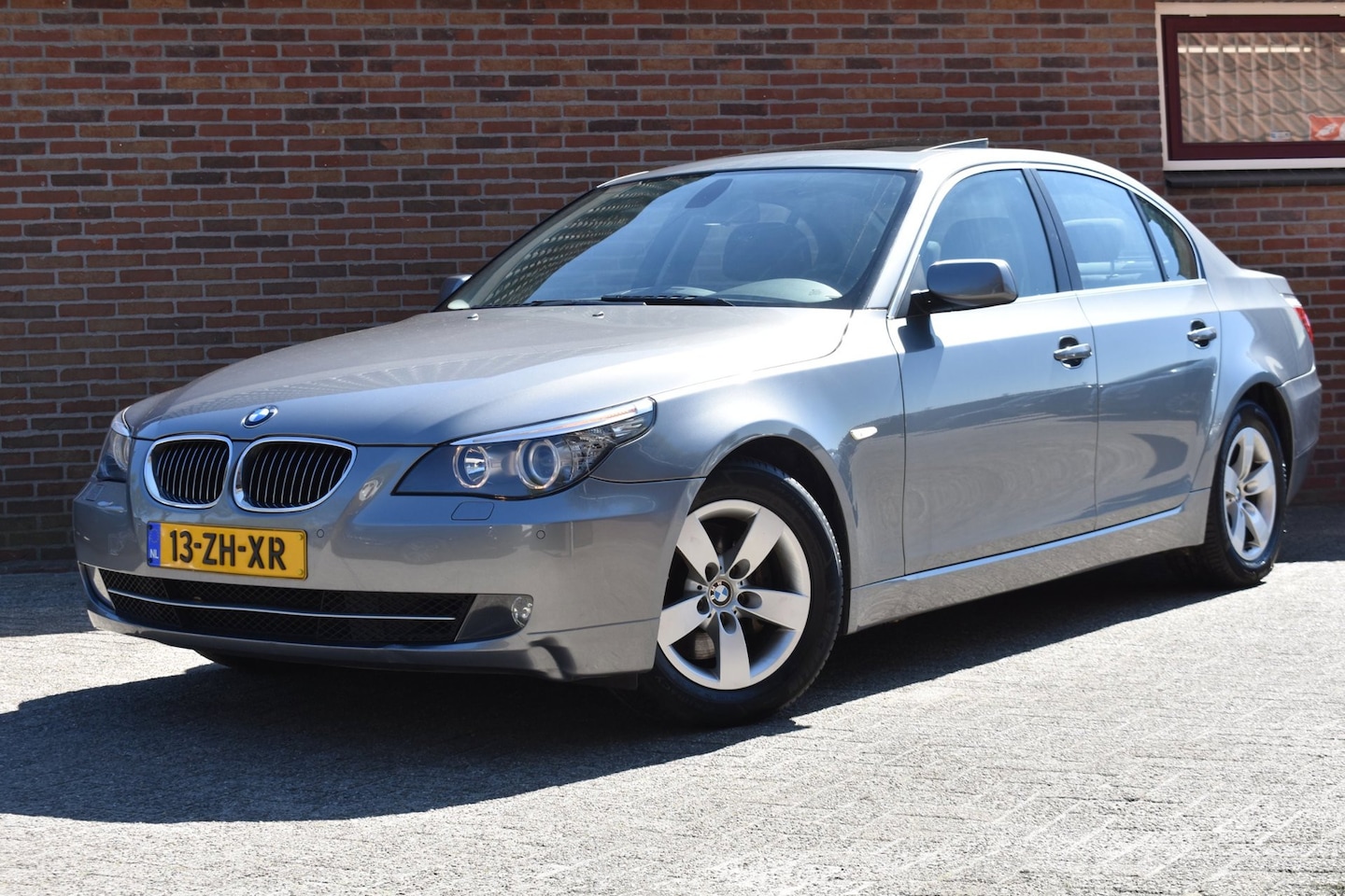 BMW 5-serie - 525i Executive '08 Navi Clima Cruise Inruil mogelijk - AutoWereld.nl