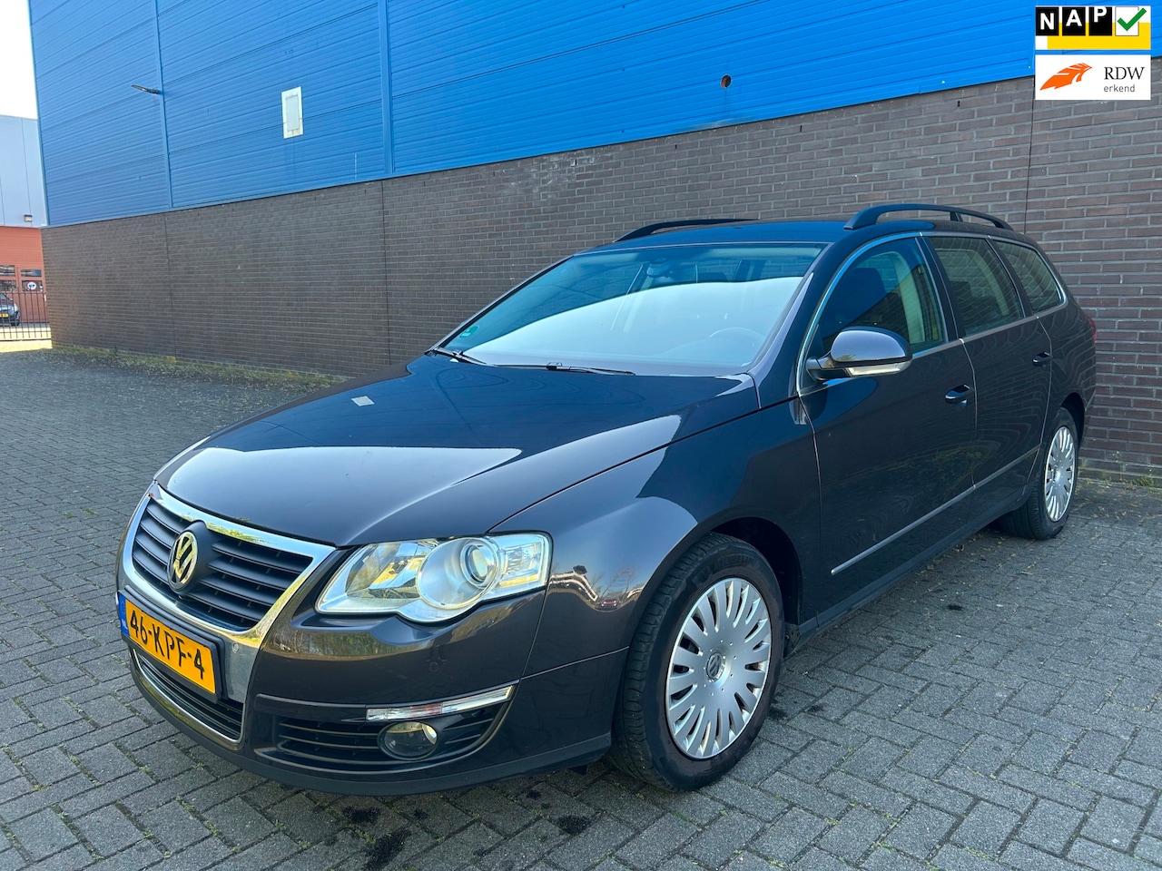 Volkswagen Passat Variant - 1.4 TSI Comfortline BlueMotion | Automaat | Parkeersensoren v/a | Cruise | Climate | Start - AutoWereld.nl