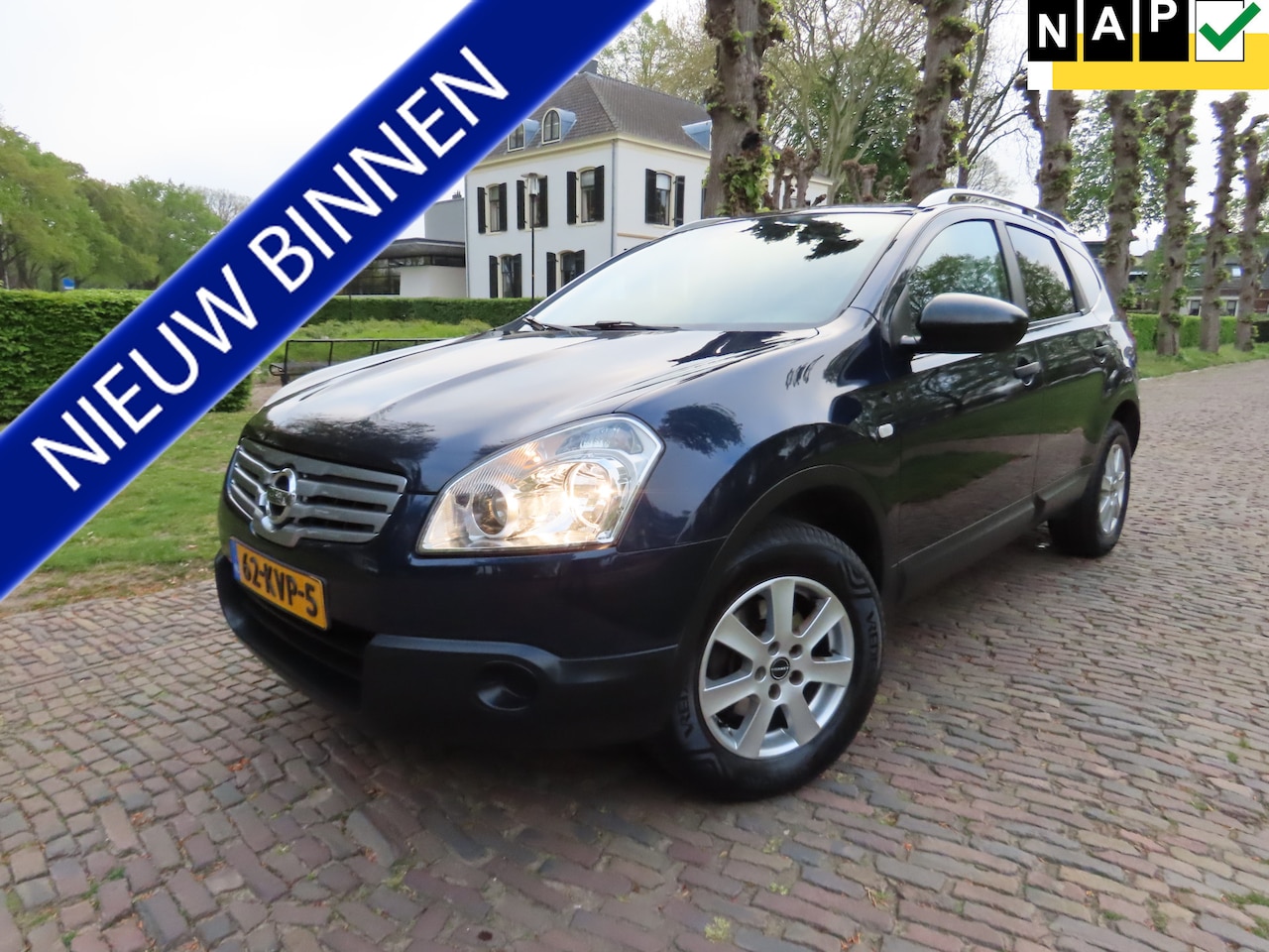 Nissan Qashqai+2 - 1.6 Visia 7 Persoons Airco Navigatie Panoramadak Achteruitrijcamera Lm Velgen Trekhaak - AutoWereld.nl