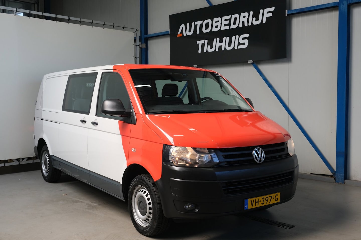 Volkswagen Transporter - 2.0 TDI L2H1 BM DC Comfortline > EXPORT < - AutoWereld.nl