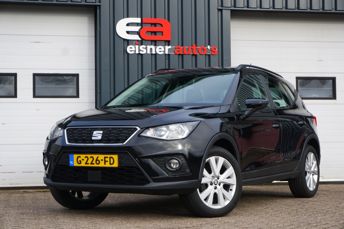 SEAT Arona - 1.0 TSI Xcellence Launch Edition | CLIMATE | CARPLAY | NAVI | PDC | TREKHAAK - AutoWereld.nl