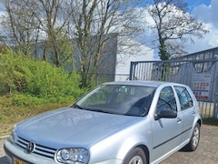 Volkswagen Golf - 1.4-16V Comfortline